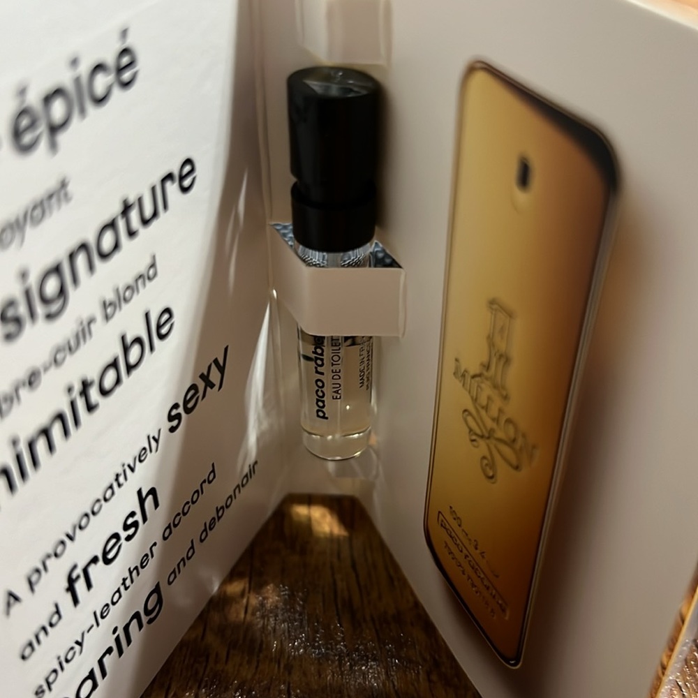 Invictus Travel Set(New) - Picture 8 of 14